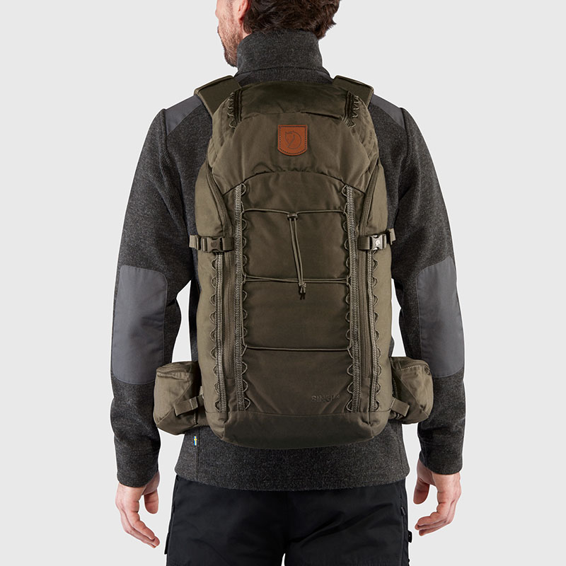 Fjallraven 北極狐 Singi 28 多功能後背包 粘土 深橄欖 健行背包 登山背包