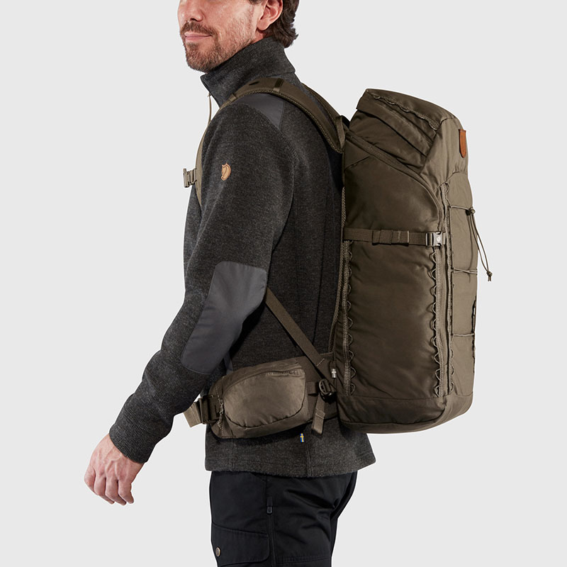 Fjallraven 北極狐 Singi 28 多功能後背包 粘土 深橄欖 健行背包 登山背包