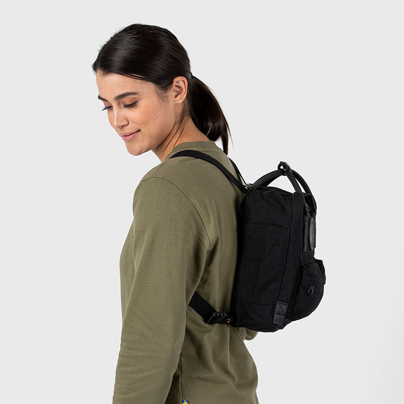 Fjallraven 北極狐 Kanken No.2 Mini 純黑特別版 背包 迷你後背包 空肯包 24261