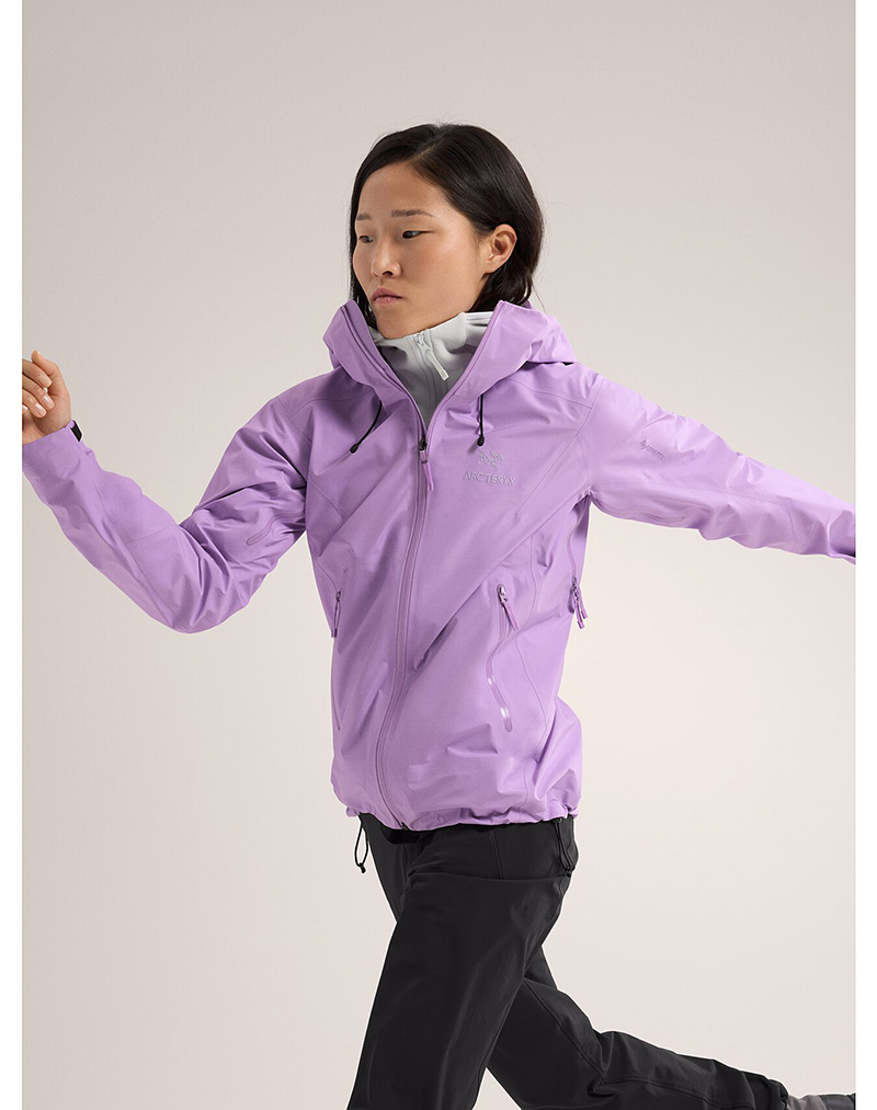 Arcteryx 始祖鳥 女 Beta LT 防水外套 黑 波光紫 GORE-TEX 登山外套 X000006716