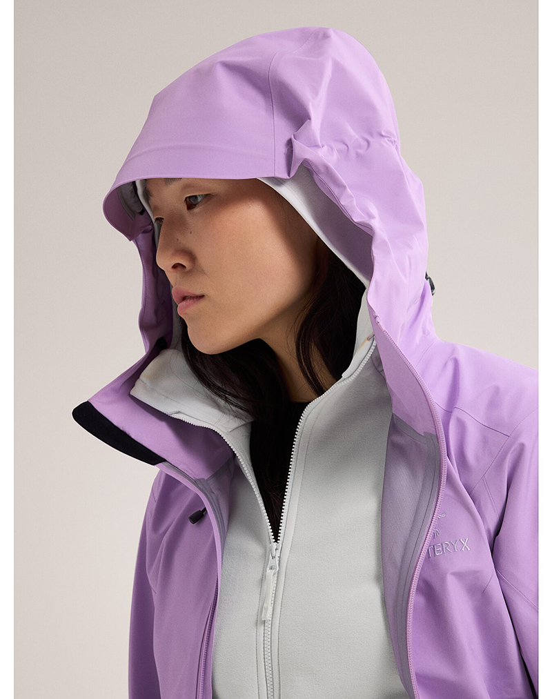 Arcteryx 始祖鳥 女 Beta LT 防水外套 黑 波光紫 GORE-TEX 登山外套 X000006716