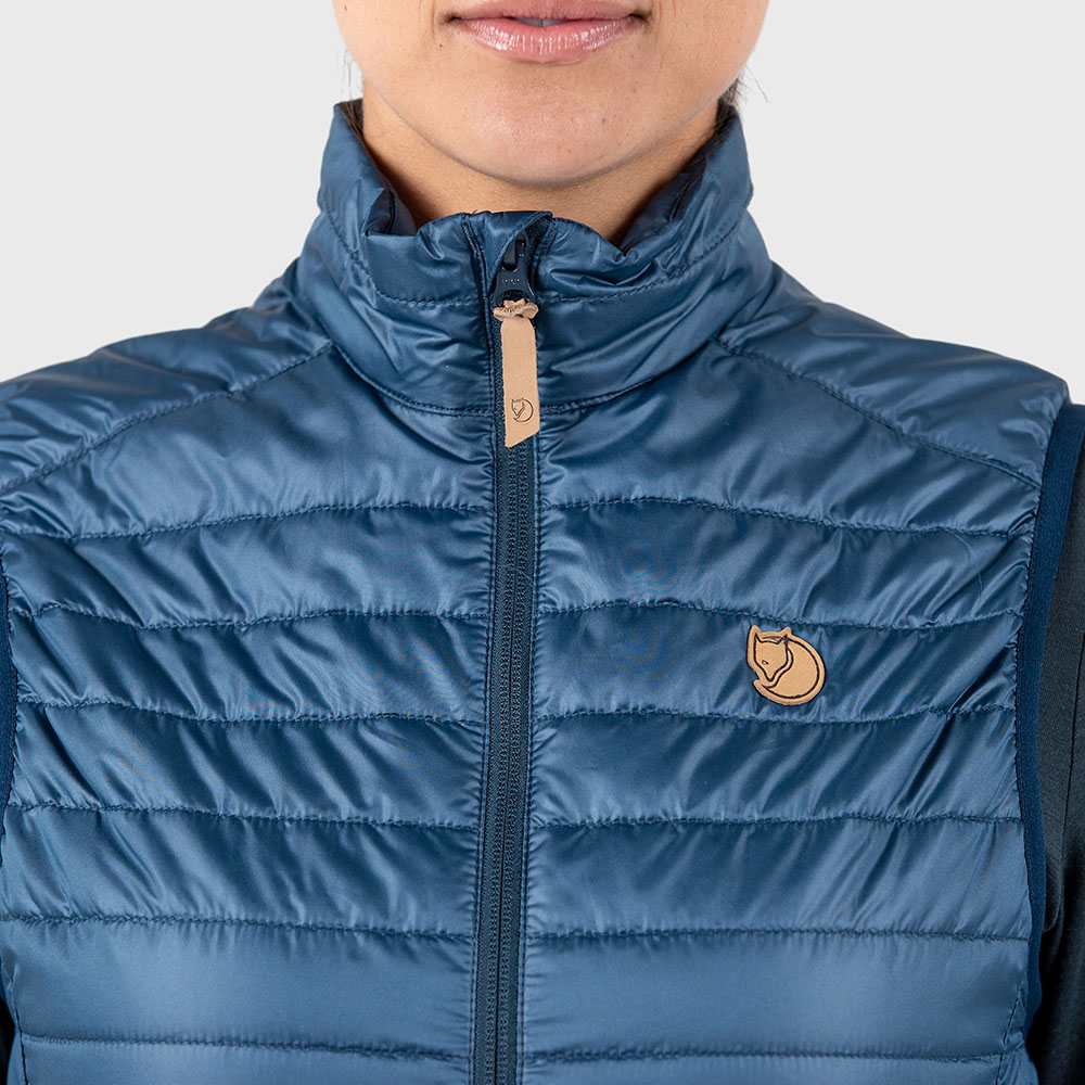 Fjallraven 北極狐 Abisko Padded Vest 女款化纖背心 黑 保暖背心 輕量 89723