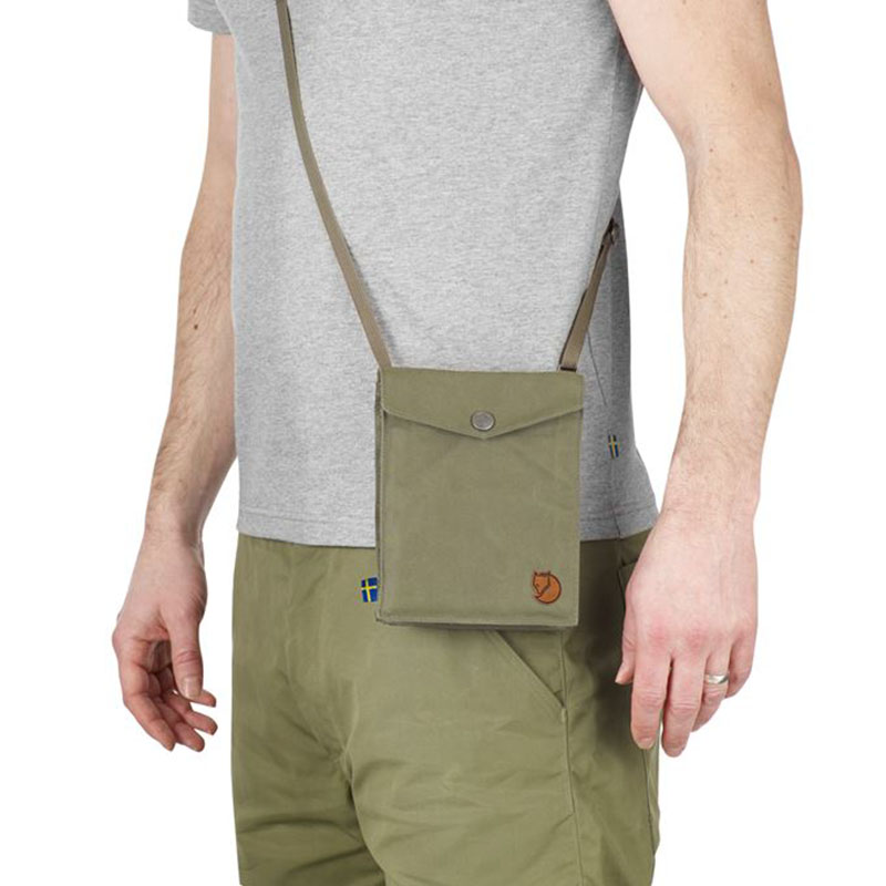 Fjallraven 北極狐 Pocket 旅行隨身袋 多色 小狐狸護照包 隨身包 手機包 側背包 口袋包 24221