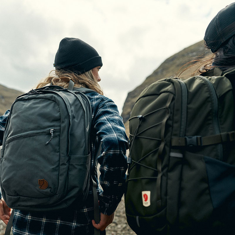 Fjallraven 北極狐 Raven 28 筆電後背包 多色 23345 小狐狸背包 雙肩包 筆電包 日常背包 電腦包