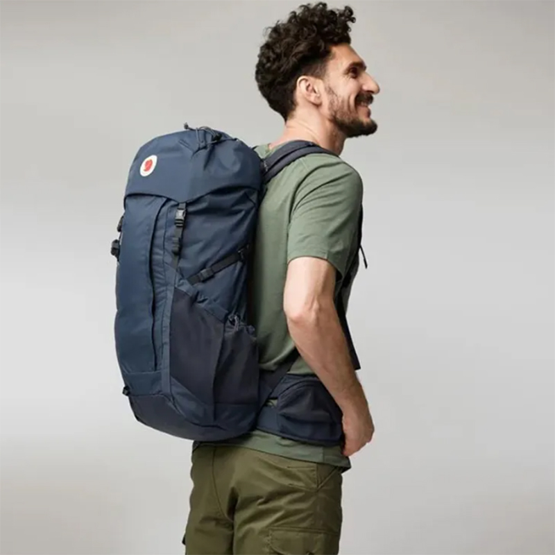 Fjallraven 北極狐 Abisko Hike 35 登山背包 M/L 健行背包 登山包 27223